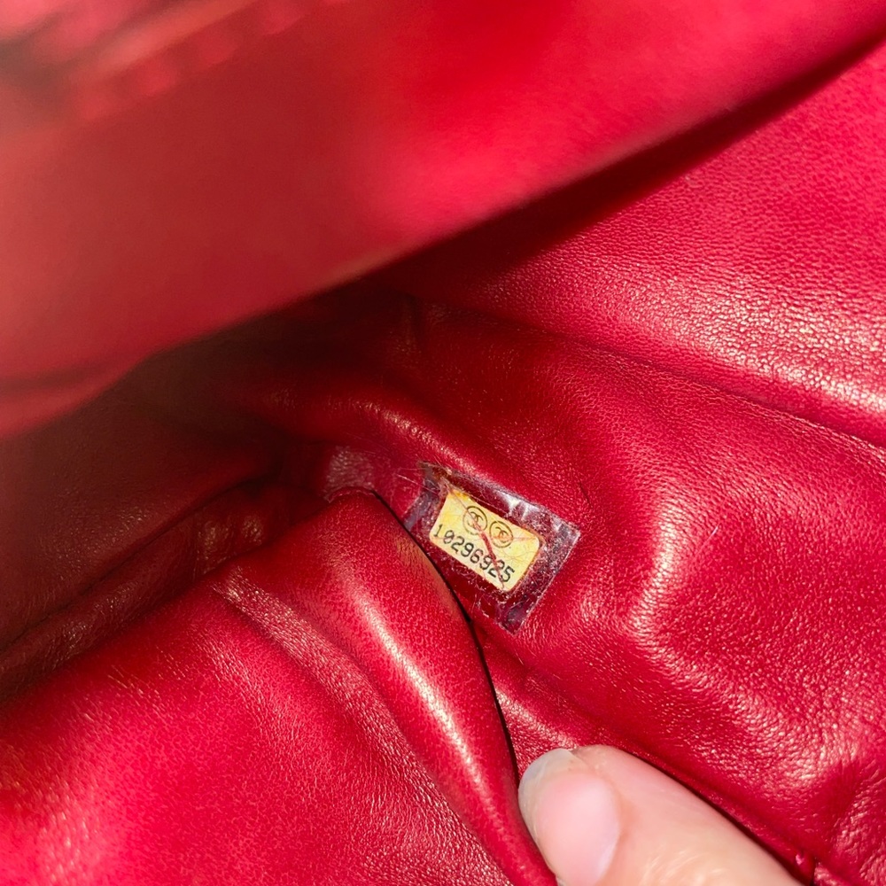 Chanel limited edition red rabbit fur bag - Picture 4 of 7